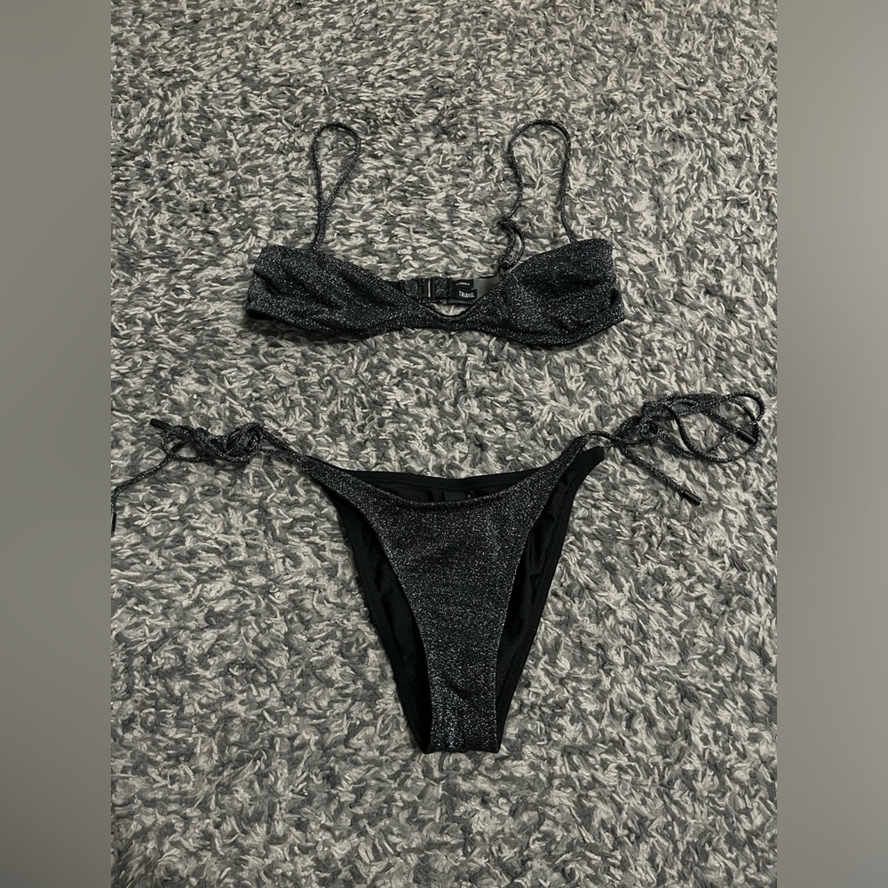 NWOT Triangl Este Mana Sparkle Size XS